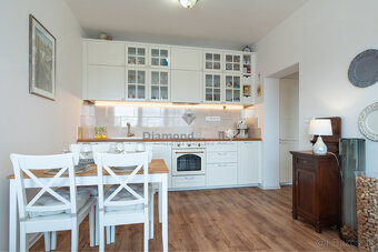 REZERVOVANÉ | NA PREDAJ 3 IZBOVÝ BYT S TERASOU V IKONICKEJ N - 5