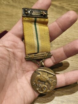 Vyznamenania za zásluhy Slovenský Štát. - 5