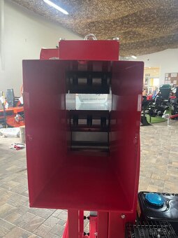 Motorový špalíkovač PORTOS 03 - 5