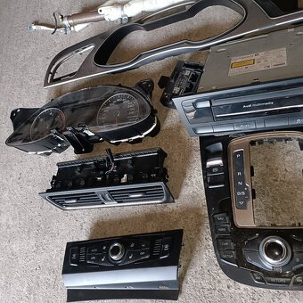 Audi a4 b8,5 rozpredam zostatkove diely - 5