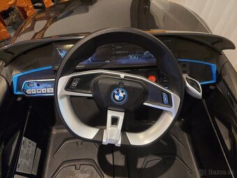 Elektricke auto BMW - 5