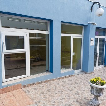 Obchodný priestor 30 m2 Námestie sv. Anny Trenčín - 5