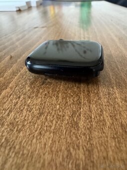 Apple watch SE 44mm - 5