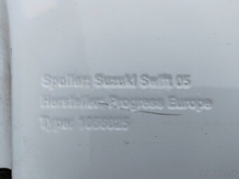 Krídlo Suzuki Swift - 5