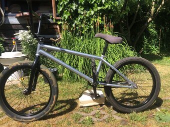 BMX WeThePeople Trust - 5