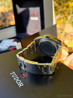 Tudor Black Bay 41mm - Burgundy Red - Top stav - 5