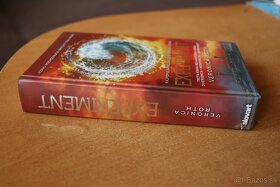 nova kniha Experiment - 5