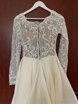 Svadobné šaty s vlečkou - 5