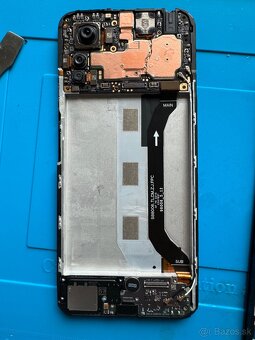 Servis mobilov, notebookov a elektroniky - 5