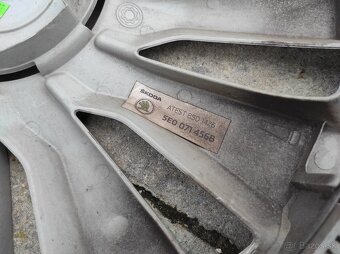 Puklice 16" Škoda Octavia 3 - 5