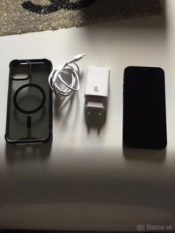 iPhone 12 64giga - 5