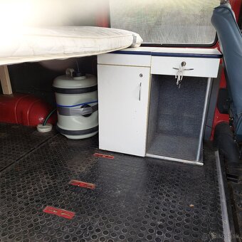 Renault Trafic 4x4 - obytná dodávka - karavan - 5