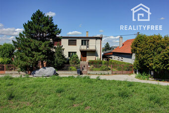 Na predaj: 4 izbový rodinný dom na pozemku 481 m², obec Dobr - 5