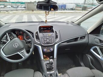 Opel zafira tourer - 5