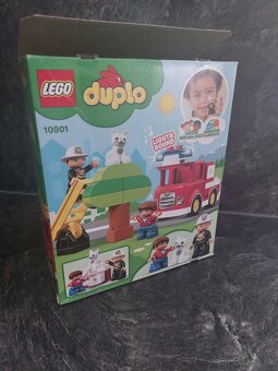 Lego Duplo 10901 - Hasičské auto - 5