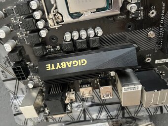 Základná doska + procesor - 5