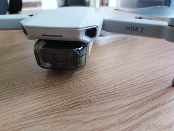 DJI Mini 2 Fly More Combo + 128 GB SD karta - 5
