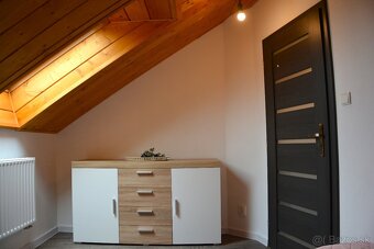 Krásny podkrovný 2 izbový byt v Piešťanoch - 5