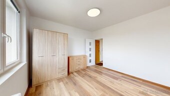 Na prenájom: 2-izbový byt po kompletnej rekonštrukcii blízko - 5