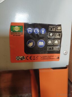 Predám cirkularku plus hoblovačku - 5