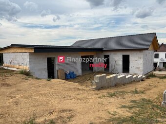 Ponúkame na predaj 4i novostavbu RD v štádiu holodomu v dedi - 5