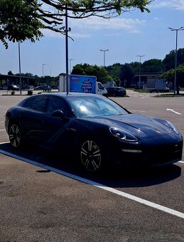 Porsche Panamera - 5