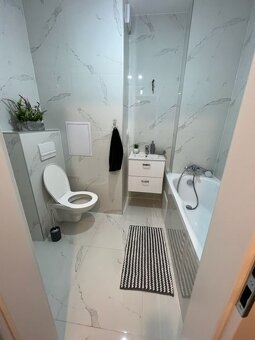 2 izb. byt,po kompletne NOVEJ rekonštrukcii, ZVOLENSKÁ ul. - 5