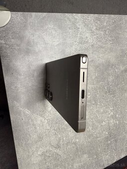 Ponúkam na výmenu Samsung s25 ultra 512gb titanium grey - 5