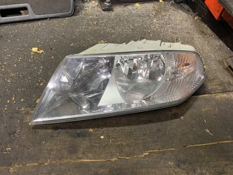 Predam predne svetla Skoda Octavia II - 5