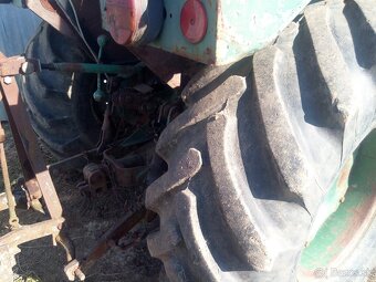 Predám traktor ZETOR stvorvalec, bez TP a ŠPZ. Traktor poj - 5