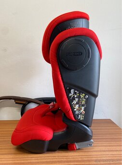 Autosedačka Britax-Römer Kidfix III S - červená - 5