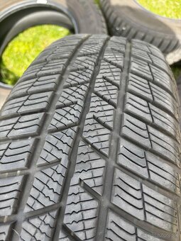 Barum Polaris 5 215/65 R17 - 5