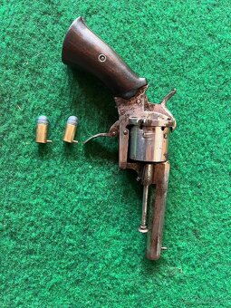 Historický revolver lefaux 9mm - 5