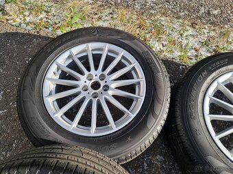 zimní r18" originál Jaguar F Pace 5x108 80% vzorek - 5
