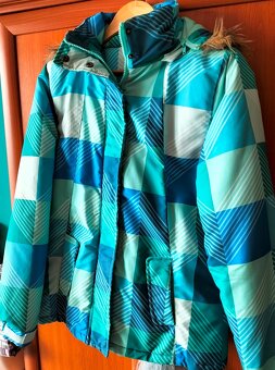 Pekná vetrovka zeleno modrá, v. M/L - 5