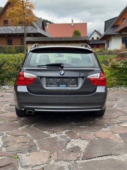 BMW 320i E90 E91 Touring 105kw Benzín - 5
