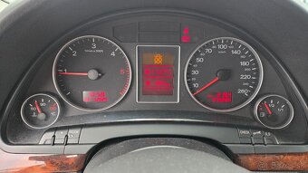 Audi A4 B7 Avant 2.0 TDI - 5