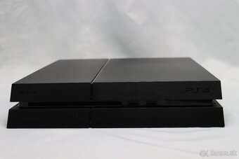 PS4 CUH-1216A + červený DualShock 4 - 5