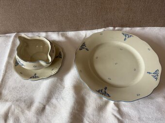 Predám porcelánovú obedovú súpravu. - 5