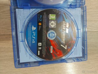 Ps4 pro 1tb - 5