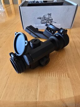 Vortex Strikefire II - 5