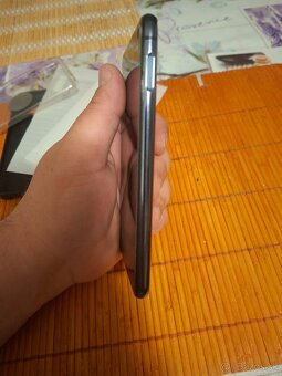 SAMSUNG S10E 128GB - 5