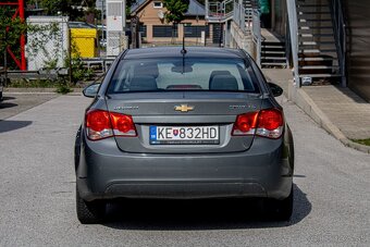 Chevrolet Cruze 1.6 16V LS - 5