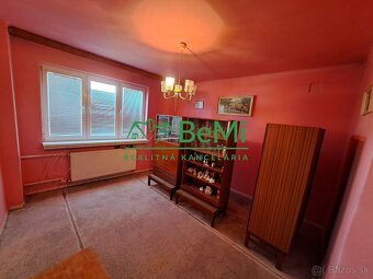 Rodinný dom 5 izb. - 480m2, zachovalý pôvodný stav, Neded ID - 5