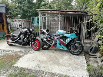 Yamaha R6 - 5