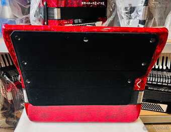 Predám NOVÝ akordeón WELTMEISTERS SAPHIR 120 BASOVÝ  - 11/5 - 5