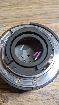 Nikon AF Nikkor 50mm f/1.8D - 5