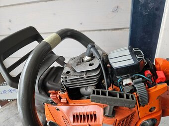 Motorova pila husqvarna 359 - 5