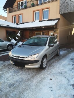 Peugeot 206 1.4 - 5