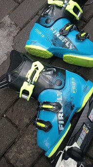 Predám detský lyžiarsky set volkl - 5
